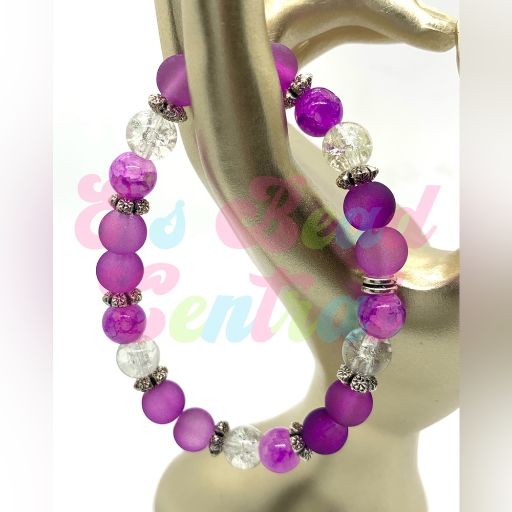 [Purple Ice] Stunning must have Glass & Glass crackle Beaded Bracelet